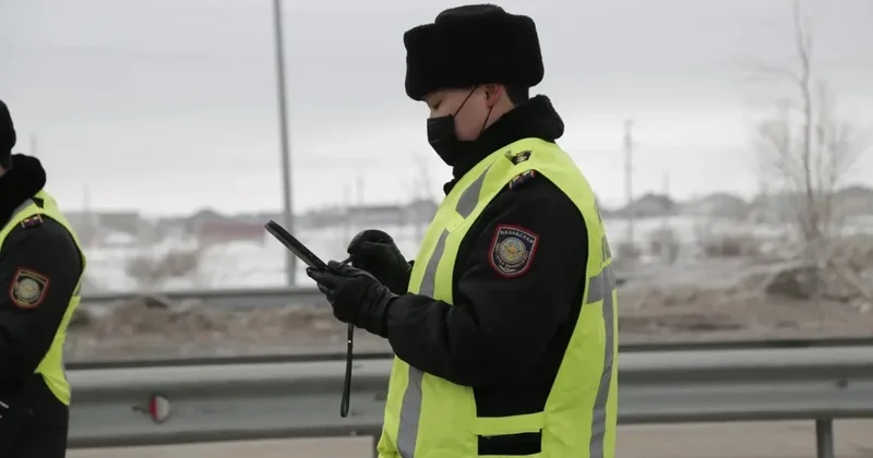 В Казахстане с 1 декабря начнут штрафовать за езду на летней резине