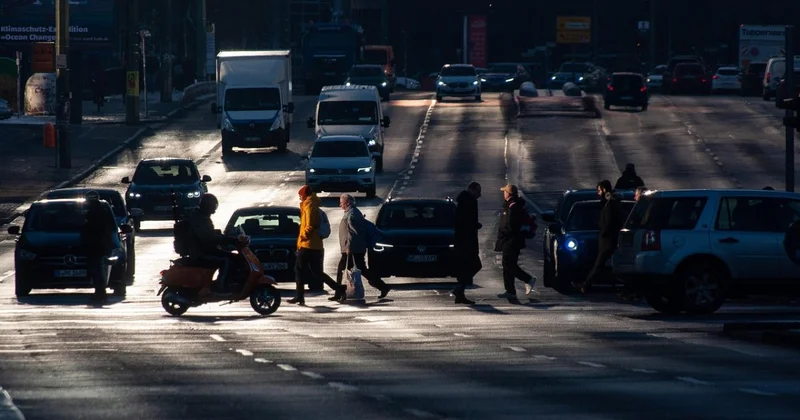 Женщина пешеход погибла под колесами автомобиля в Таразе