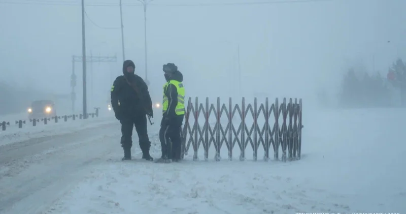 Қазақстанның 5 өңірінде жолдар жабылды: толық тізім