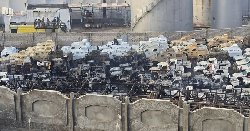 Саудовская Аравия подвергла бомбардировке порт в Йемене из за поставки оружия из ОАЭ