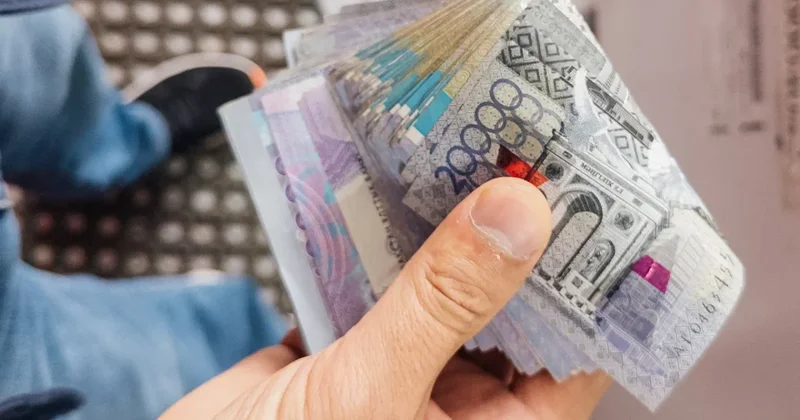 В Казахстане приняты нормы, запрещающие ношение одежды, скрывающей лицо