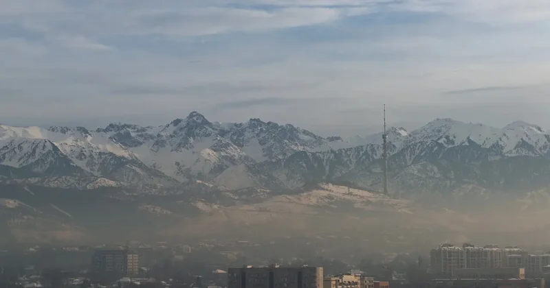 Маслихат Алматы утвердил правила охраны атмосферного воздуха: что изменится