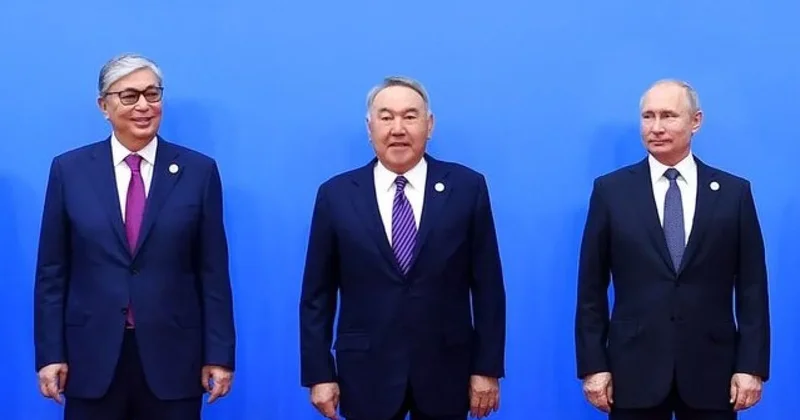 Путин поздравил Токаева с Новым годом и отдельно Назарбаева