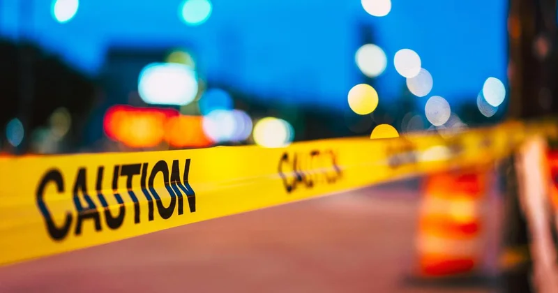 Поскользнулся и ударился : мужчина умер на улице в Астане