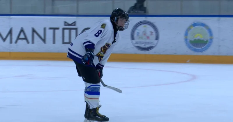 Өскеменде жастар арасында хоккейден жарыс өтті