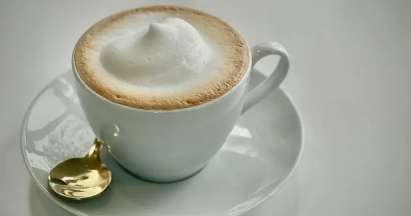 Топ менеджер Самрук Казыны рассказал, сколько раз пьёт кофе во время рабочего дня