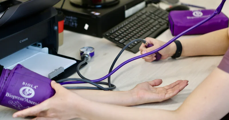 Заңсыз жұмыс істеп келген 270 жеке емшара кабинеті жабылды