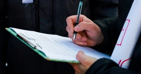 Миллениалы против инфлюенсеров: в Казахстане усиливается недоверие к блогерам