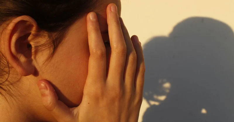 13 летнюю девочку изнасиловали в Алматы: ВИЧ инфицированный друг отца получил пожизненное