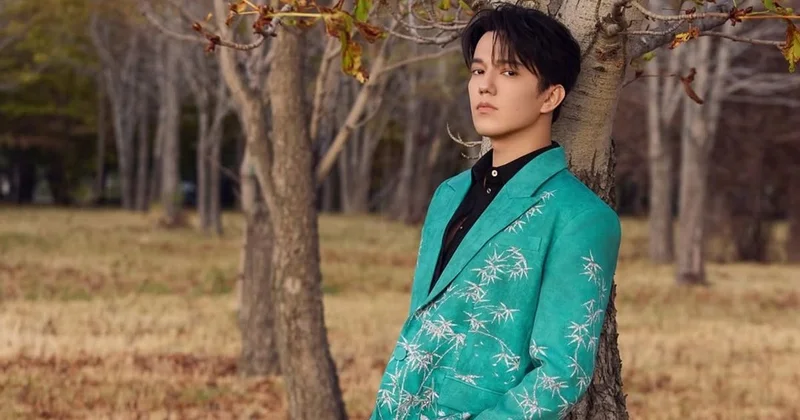 Димаш Кудайберген поделился новыми фото и обратился к поклонникам