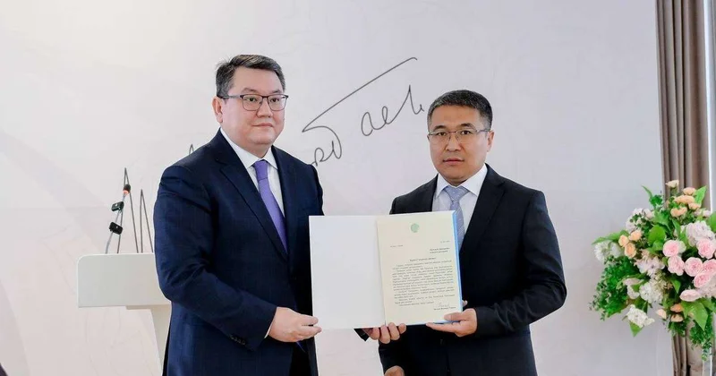 И дольше века длится день газеты