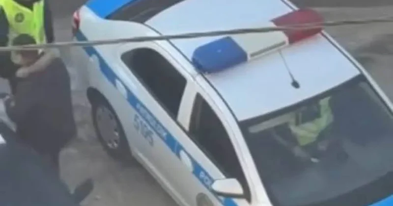 Загадочный разговор водителя и полицейского заинтересовал КНБ