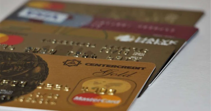 Доллары за доступ к карте: работа дроппером обернулась пленом в ЗКО