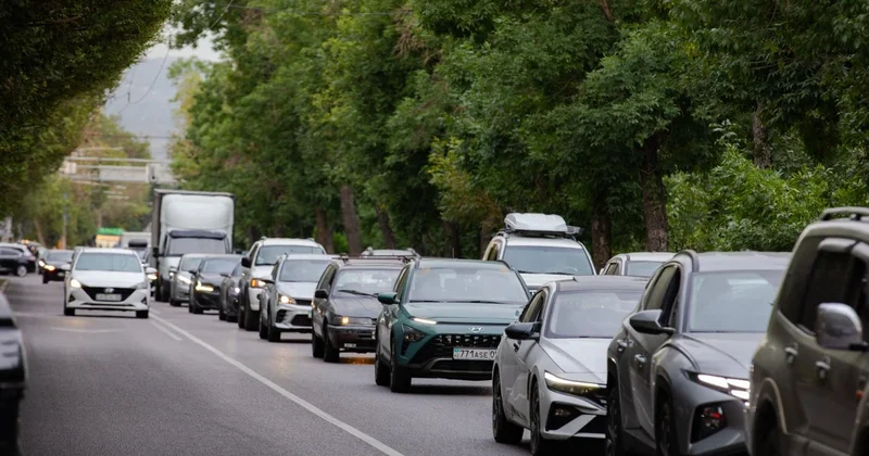Отдельную проверку выбросов автомобилей вводят с 1 сентября в Алматы