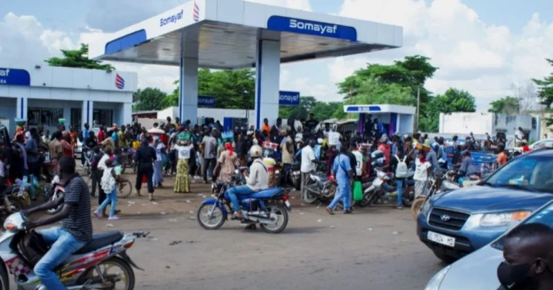 АҚШ қауіпсіздікке байланысты қызметкерлеріне Малиден кетуге бұйрық берді