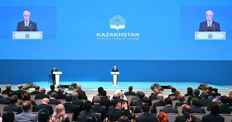 ЖИ сарапшылары мен мамандарын даярлау ісіне айрықша мән беріп отырмыз Президент