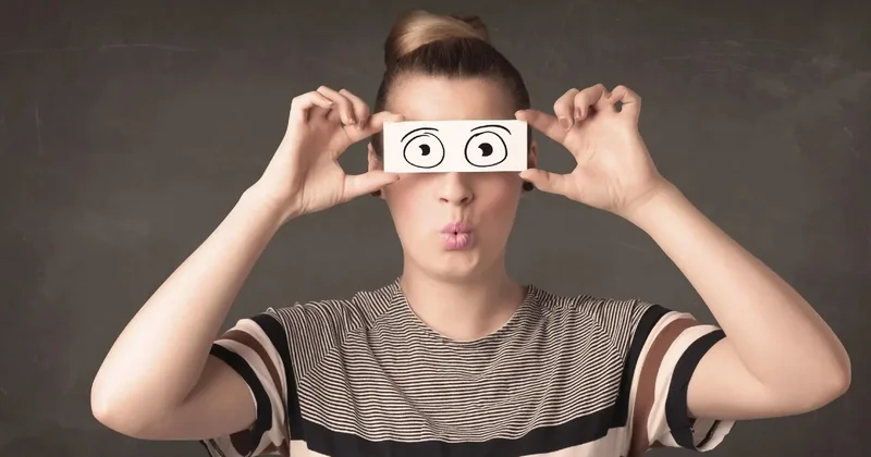 "Устраивали сцены и бегали раздетыми". Казахстанцам напомнили о наказании за пранки в общественных местах