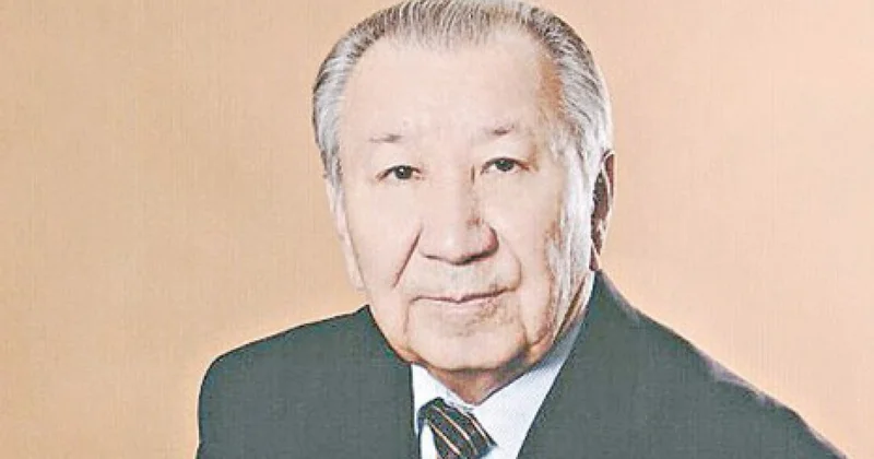 Зайролла ДҮЙСЕНБЕКҰЛЫ, академик: Ұлт деңгейін көтерген ғылымның қадірі бар