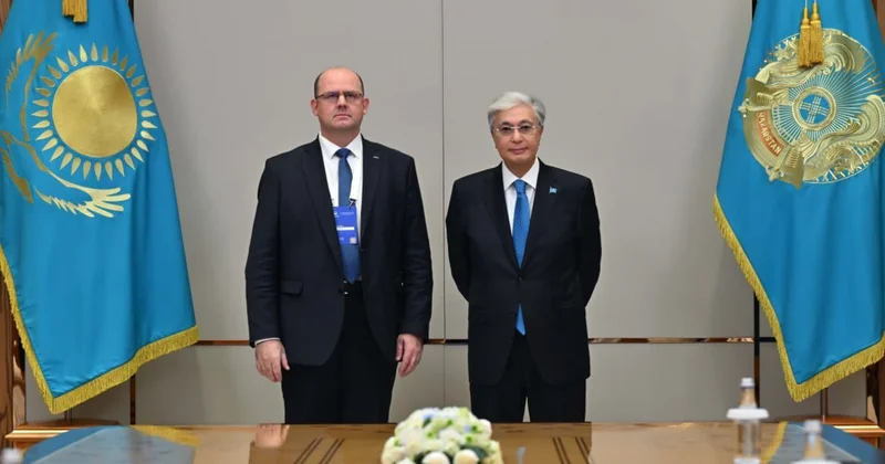 Президент МИФИ ректорымен кездесті