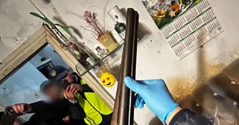 Обыск в доме жителя Алматы закончился уголовным делом из за охотничьего ружья(видео)