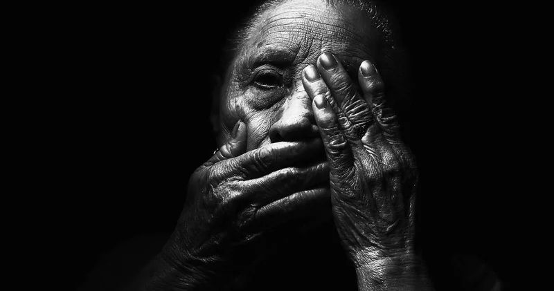 Үйге баса көктеп кіріп, бетіне сірке суын шашқан. Атырау облысында әйелге шабуыл жасалды