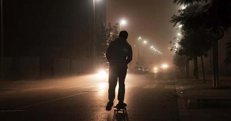 За одну ночь 96 подростков задержали в Алматы