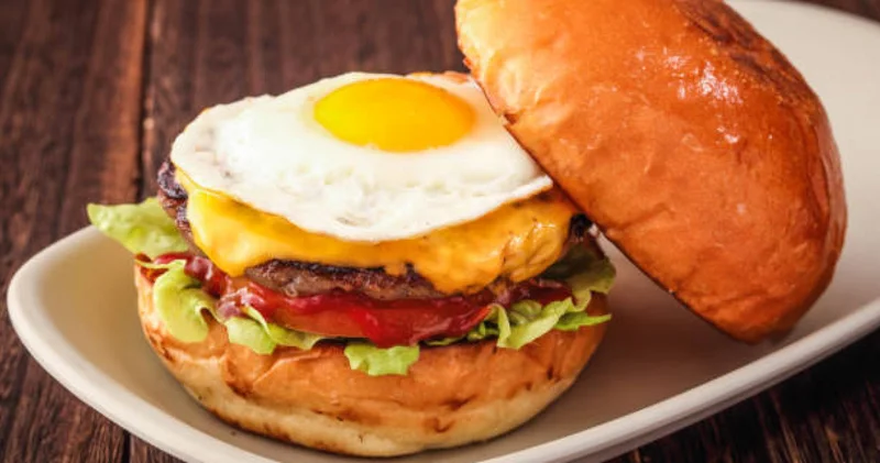 Түркістанда фастфудтан 14 адам уланып қалды