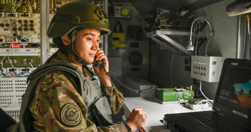 Армияда әскери байланыстың заманауи жүйесі дамыды