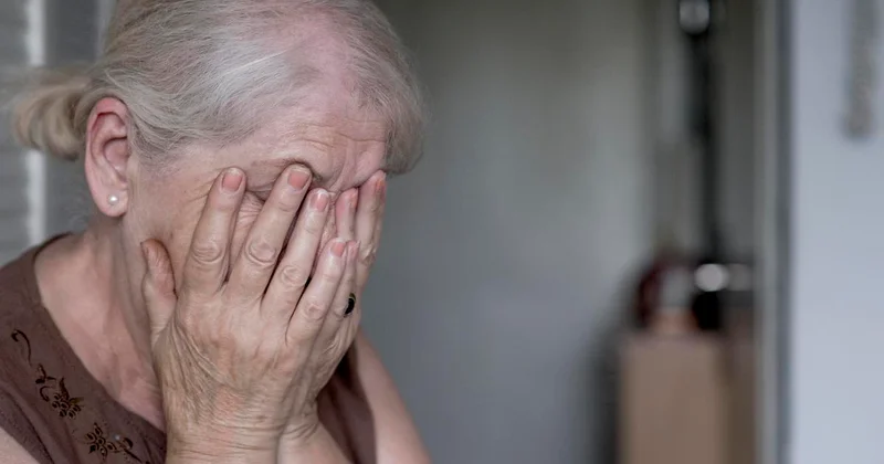 Ворвалась в дом и плеснула в лицо уксусом : на женщину напали в Атырауской области