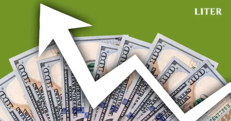 Доллар подорожал на торгах перед выходными в Казахстане