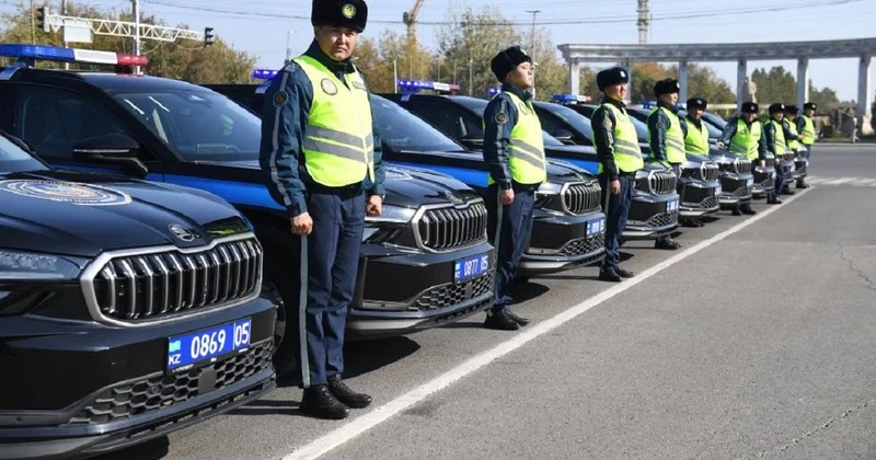 Полицейским Алматинской области передали новые служебные автомобили
