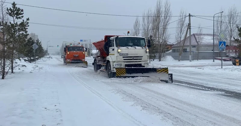 Гололед сменился снегопадом в Астане: в акимате сделали заявление