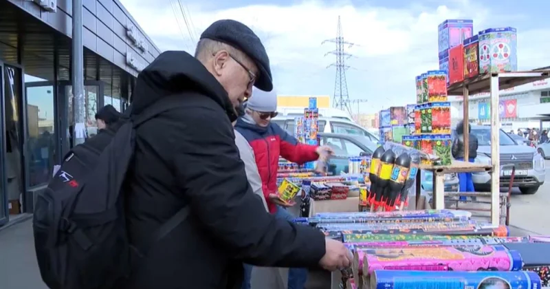 Алматы тұрғындары отшашуды көптеп сатып алуда